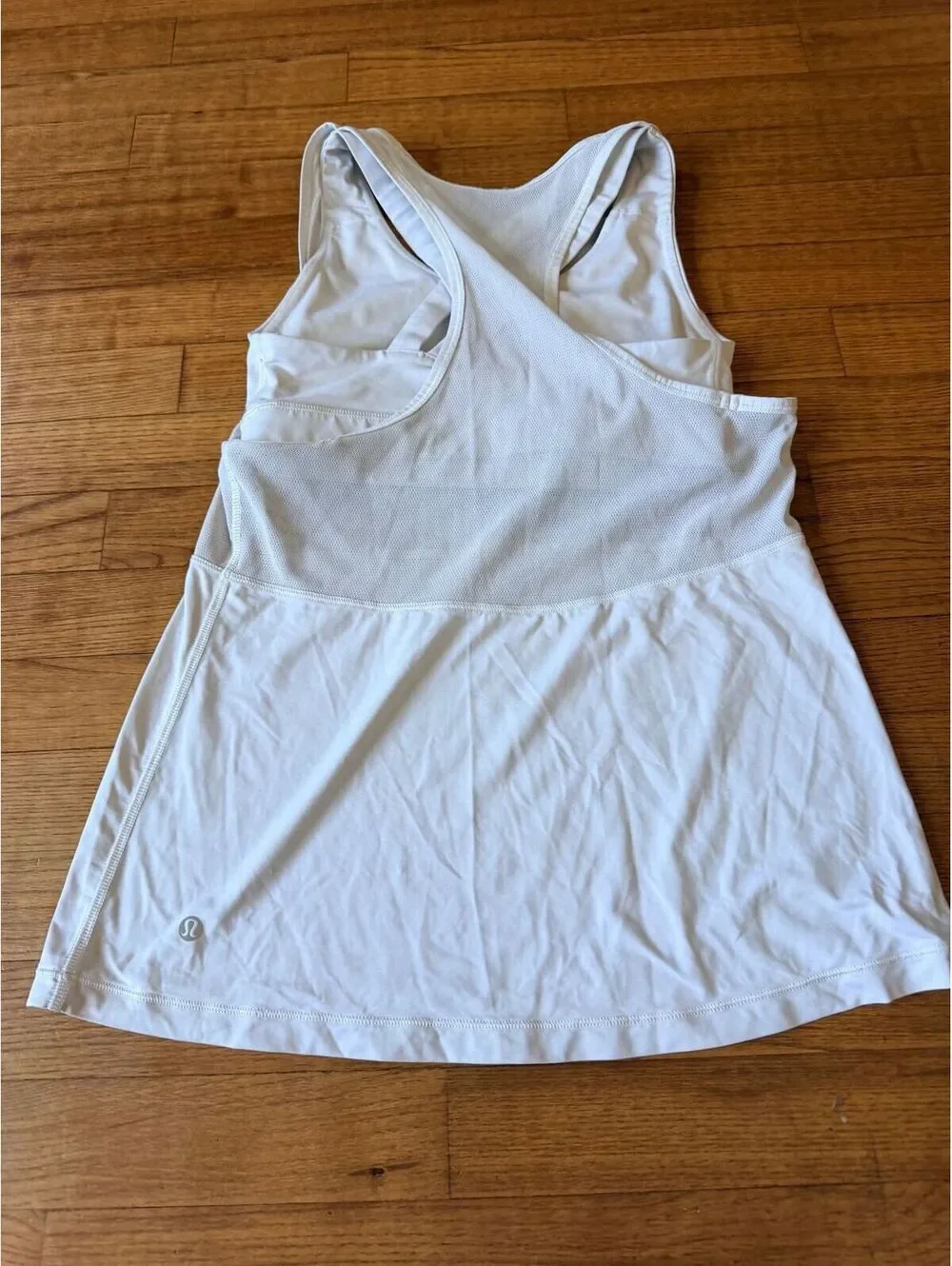 Lululemon Women's size 6 or S/M 2 in 1 Workout Tank Top White non-padded